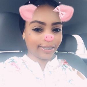 Meet your Posher, Marie